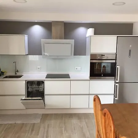 J. Casa Con Vistas En - Carnota *