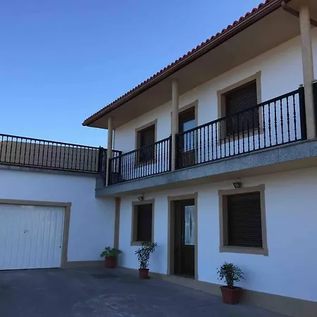J. Casa Con Vistas En Lira - Carnota