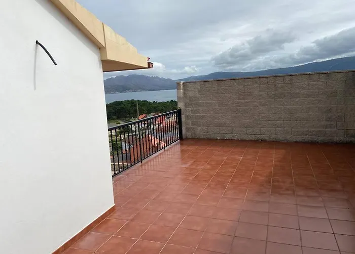 J. Casa Con Vistas En - Carnota Lira (A Coruna)